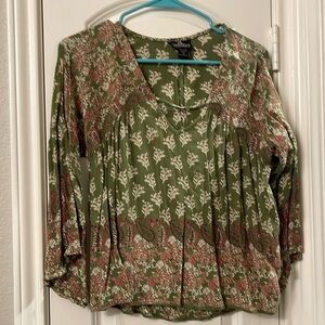 Women’s bell sleeve top size XS